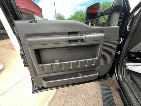 Used 2006 Ford F250 XL AWD/4WD image 8