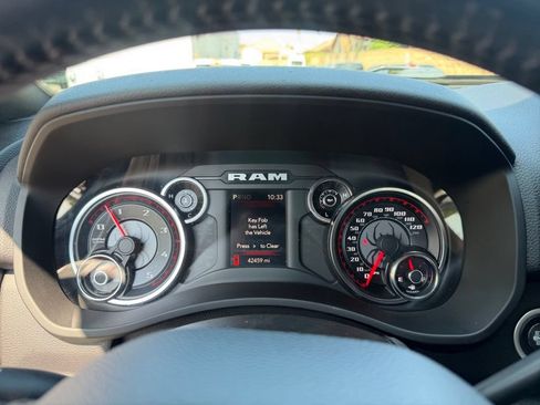 Used 2022 RAM 2500 Big Horn w/ Level 1 Equipment Group AWD/4WD image 24