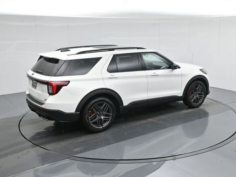 New 2026 Ford Explorer ST w/ Sun And Sound Package image 42