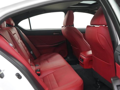 Used 2023 Lexus IS 500 RWD image 12