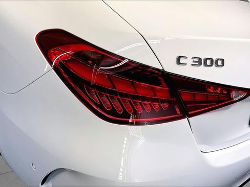 Used 2023 Mercedes-Benz C 300 4MATIC Sedan image 28