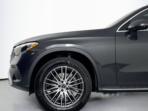 New 2026 Mercedes-Benz GLC 300 4MATIC image 9