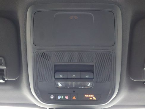 New 2026 GMC Terrain AT4 w/ Convenience Package III image 30