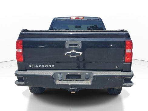 Used 2018 Chevrolet Silverado 1500 LT w/ Midnight Edition image 4