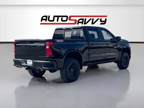 Used 2021 Chevrolet Silverado 1500 LT Trail Boss w/ Convenience Package II AWD/4WD image 7