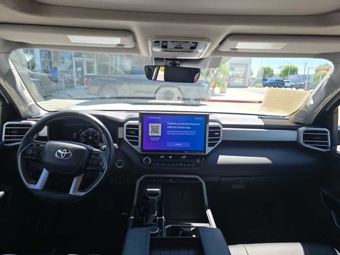Used 2024 Toyota Tundra Limited AWD/4WD image 18