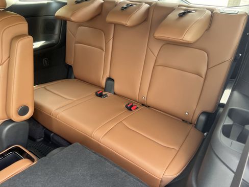 New 2026 Nissan Pathfinder Platinum AWD/4WD image 20