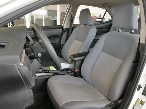 Used 2014 Toyota Corolla L image 10