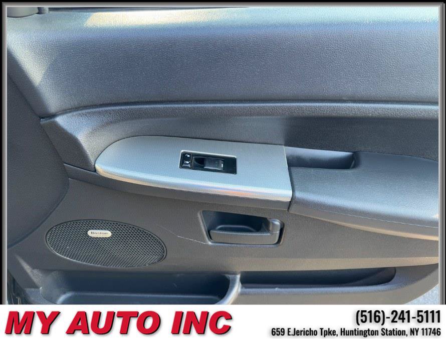 Used 2008 Jeep Grand Cherokee Laredo AWD/4WD image 29