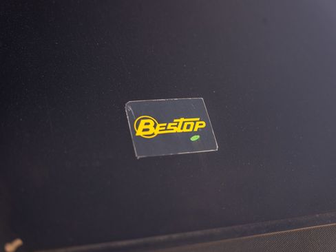 Used 2013 Jeep Wrangler Unlimited Sport w/ Connectivity Group image 21