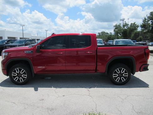 Used 2021 GMC Sierra 1500 AT4 w/ AT4 Preferred Package AWD/4WD image 4