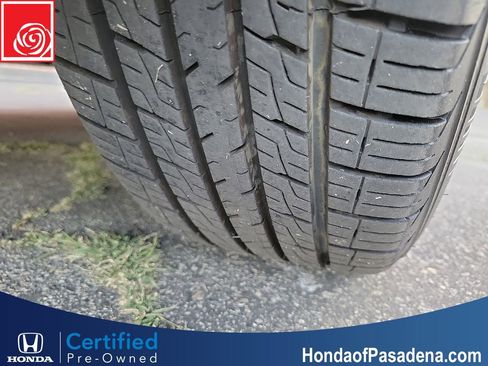 Certified 2023 Honda HR-V LX image 29