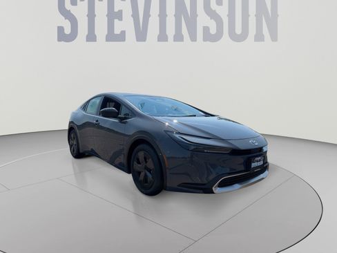 New 2026 Toyota Prius Plug-In Hybrid FWD image 7