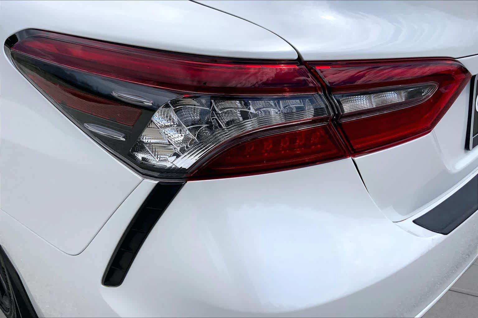 Used 2024 Toyota Camry XSE FWD image 28