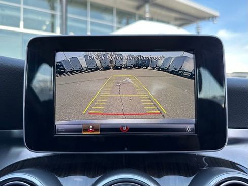 Used 2018 Mercedes-Benz C 300 4MATIC Sedan image 21