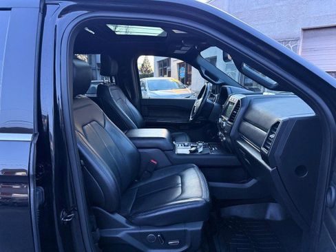 Used 2018 Ford Expedition Max Limited image 15