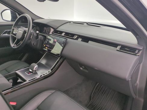 Certified 2026 Land Rover Range Rover Velar Dynamic SE image 26