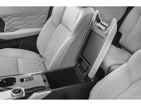 New 2026 Mitsubishi Outlander SEL AWD/4WD image 9
