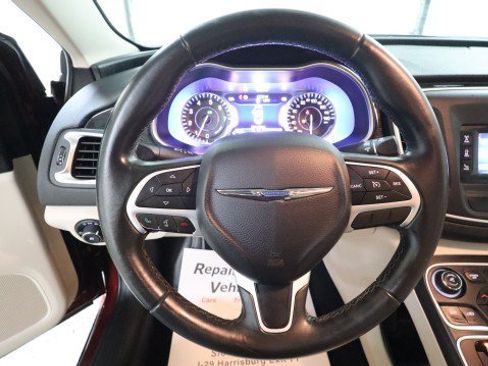 Used 2015 Chrysler 200 C w/ Premium Lighting Group FWD image 17