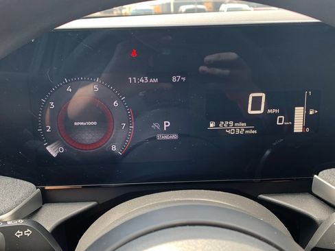 Used 2026 Nissan Kicks SV FWD image 10