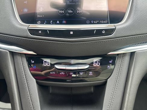 Used 2020 Cadillac XT5 Sportv AWD/4WD image 27