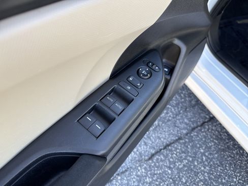 Used 2020 Honda Civic LX image 15