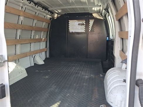 Used 2023 Chevrolet Express 2500 w/ Driver Convenience Package image 13