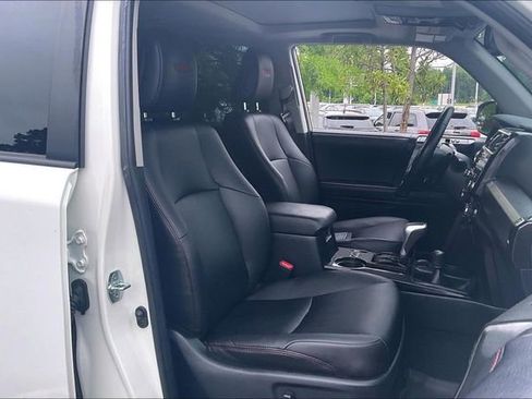 Used 2023 Toyota 4Runner TRD Off-Road Premium w/ Moonroof Package AWD/4WD image 7