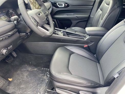 New 2026 Jeep Compass Latitude image 43