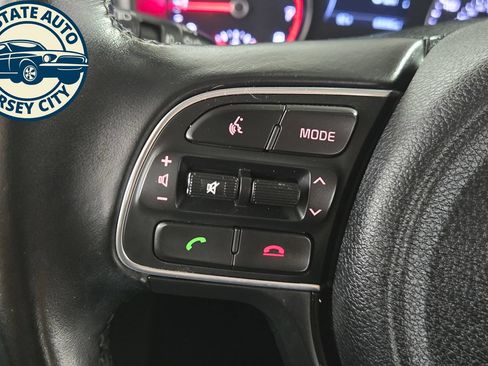 Used 2019 Kia Sportage EX FWD image 12