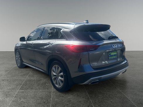 Used 2019 INFINITI QX50 Essential w/ Proactive Package AWD/4WD image 6