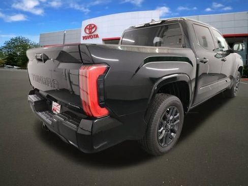 New 2025 Toyota Tundra Platinum AWD/4WD image 18