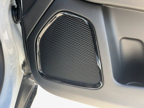 New 2026 Jeep Compass Limited image 22