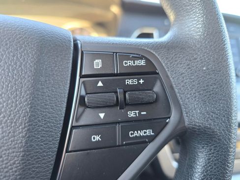 Used 2015 Hyundai Sonata SE w/ Option Group 09 image 21