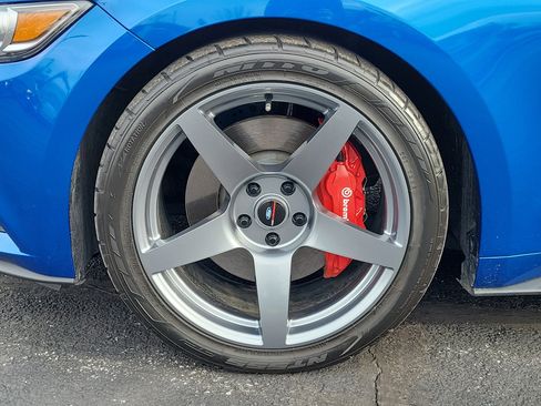 Used 2017 Ford Mustang GT image 8