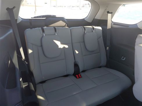 New 2026 Ford Explorer Active w/ Active Comfort Package image 22