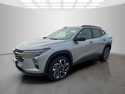 New 2026 Chevrolet Trax RS w/ Driver Confidence Package image 4