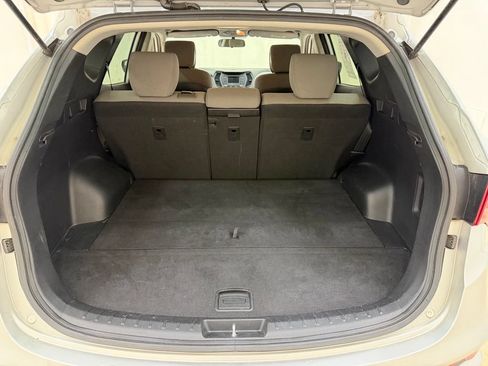 Used 2017 Hyundai Santa Fe Sport w/ Cargo Package AWD/4WD image 4