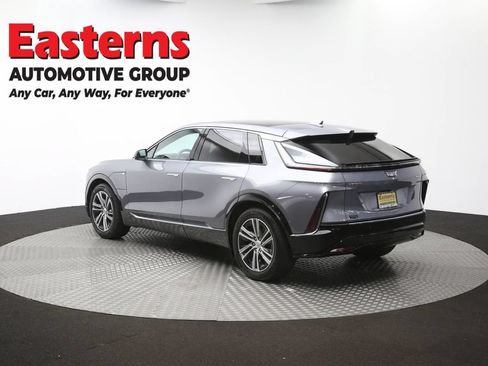 Used 2023 Cadillac Lyriq 2WD image 68