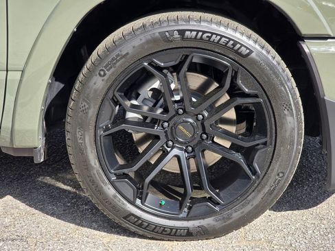New 2026 RAM 1500 Big Horn AWD/4WD image 15