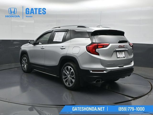 Used 2020 GMC Terrain SLT w/ Preferred Package FWD image 8