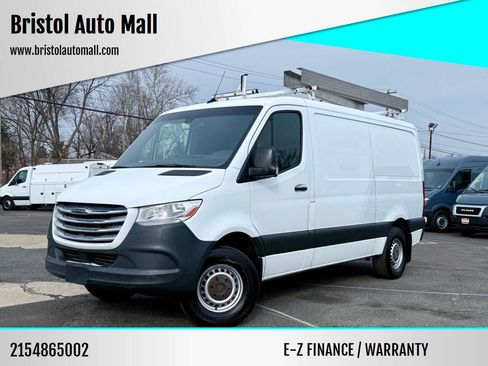 Used 2019 Freightliner Sprinter 2500 RWD image 1