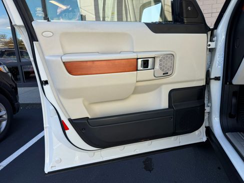 Used 2008 Land Rover Range Rover HSE image 50