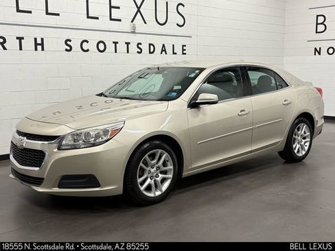 Used 2015 Chevrolet Malibu LT w/ Power Convenience Package FWD image 7
