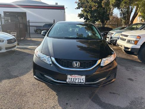 Used 2013 Honda Civic LX image 2
