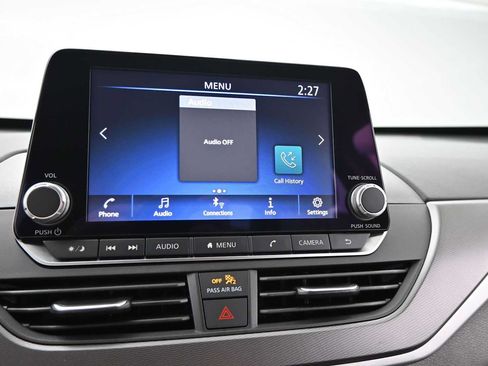Used 2025 Nissan Altima 2.5 SR FWD image 22
