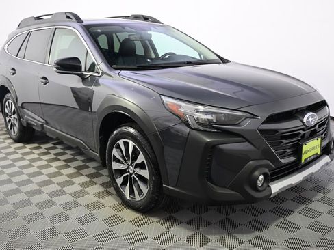 Used 2023 Subaru Outback Limited XT image 8