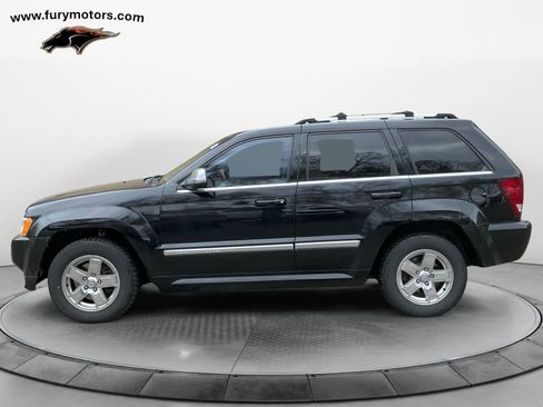 Used 2006 Jeep Grand Cherokee Overland w/ Skid Plate Group image 6