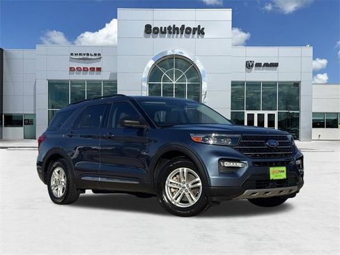 Used 2020 Ford Explorer XLT w/ Equipment Group 202A image 1