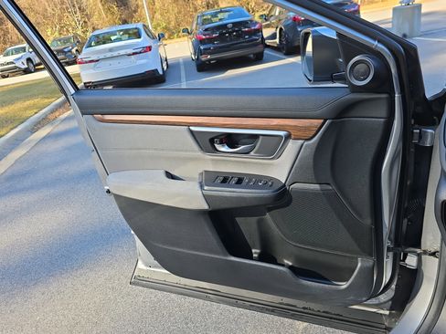 Used 2021 Honda CR-V EX image 25